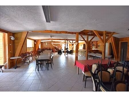 prestigieux immeuble de rapport en vente à upaix  provence-alpes-côte d'azur