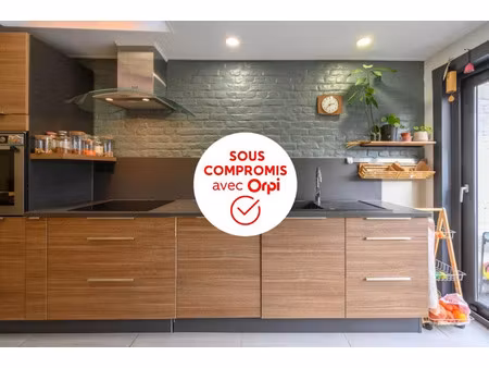 vente maison 4 pièces 133 m² à comines (59560)  254 800 €