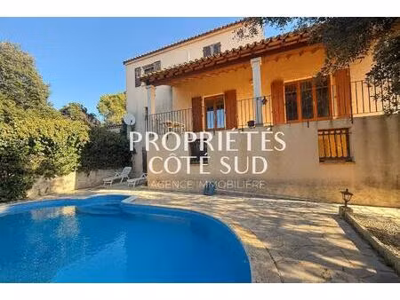 maison individuelle avec piscine et sous- sol aménageable