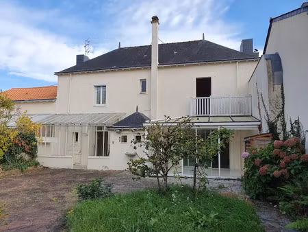 vente maison 6 pièces 130 m² à thouaré-sur-loire (44470)  400 400 €