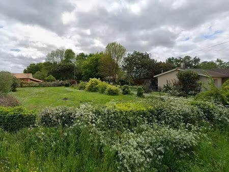 vente terrain 448 m² la lande-de-fronsac (33240)