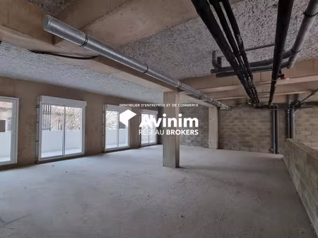 bureaux de 79 20m² - clermont l'hérault - a vendre