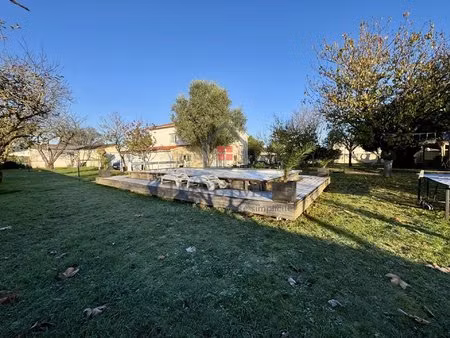 maison t6 163 m² echillais + 1500 m² terrain