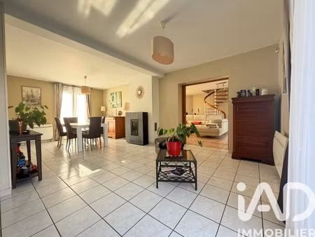 vente maison traditionnelle 7 pièces