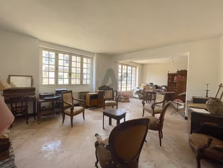 rare gevrieux 01320. maison 300m2 (surface totale). jardin