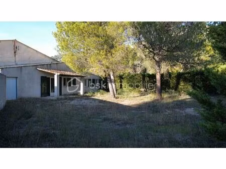 maison de 73 m² à cheval-blanc