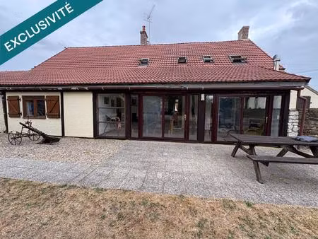 belle longère à la campagne