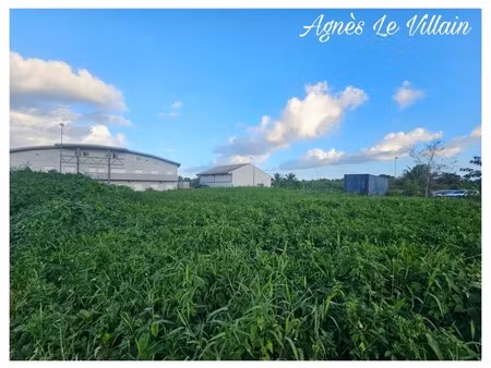 terrain commercial dans la zac de nolivier