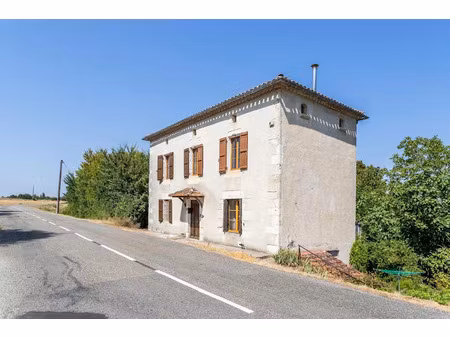 vente maison 4 pièces 89 m² à brassac (82190)  129 000 €