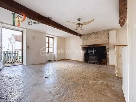 maison de village de 80 m² à poilly-sur-serein