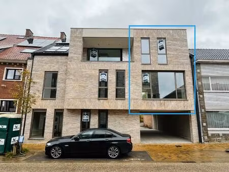 appartement te koop in wellen met 2 slaapkamers