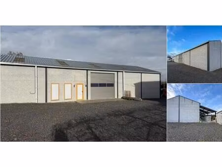 surface industrielle à vendre à route de marche 4 baillonville (vbd56067)