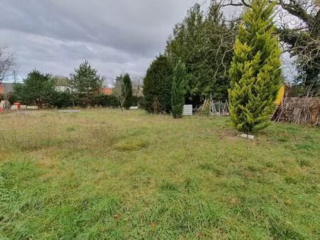 achat terrain 2 560m² chateauroux 36000