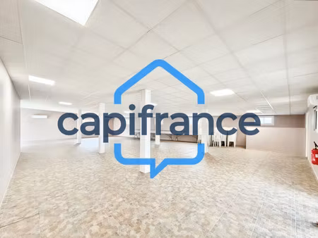 local professionnel à louer la riviere 1 pièce(s) 201m2 2 200€/mois ht/hc