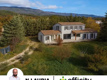 vente maison 6 pièces 170 m² à lourmarin (84160)  695 000 €