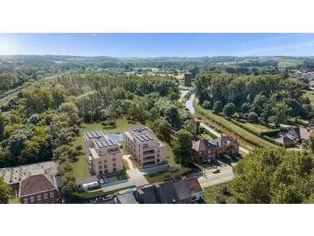 lichtrijk 2-slpk ben-appartement met terras in groene woo...