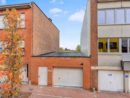 garage avec jardin a vendre au centre de tervuren