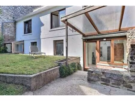 maison d’habitation sur un terrain de 2 06 ares transformée