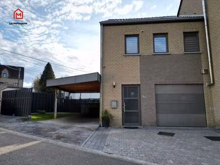 coup de coeur !!! maison 3 facades 3 chambres + garage .