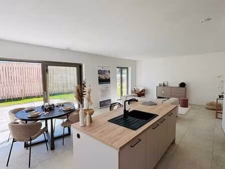 gelijkvloers 3 slpk appartement nabij natuurgebied