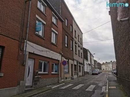 immeuble de rapport - 3 logements - en ordre d'urbanisme