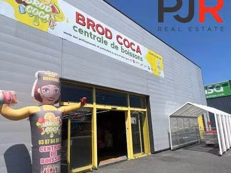 local commercial à louer