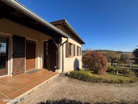 villa 4 pièces 94 m²