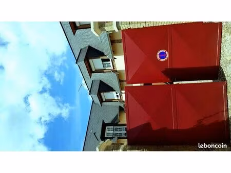 appartement d’exception – maisonnette de 61 m² avec cour privative et garage électrique – 