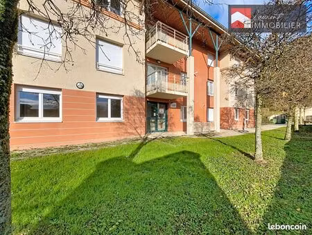 local commercial 231 m² pont de vaux