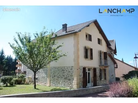 maison 6 pièces 152 m²