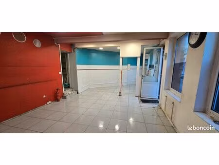 local commercial 57m2 libre de bail