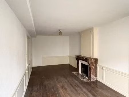 immeuble 5 pièces 236 m²