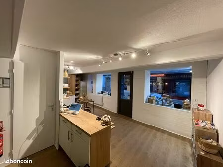 local commercial - centre thoissey