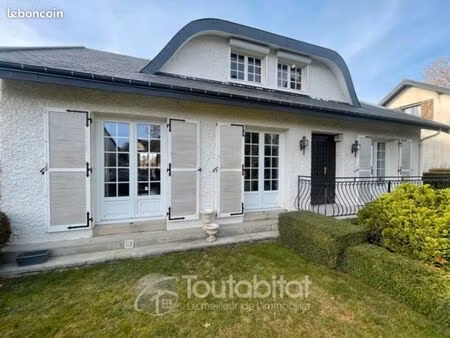 pavillon 150 m² saint laurent