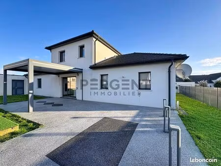 maison 5 pièces 154 m²