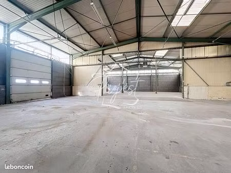 local 400 m² argiésans