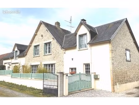 maison 200m²  grand atelier  garage  hangars et terrain