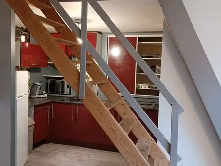 f2 independant rue pietonne