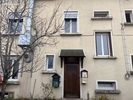 appartement 4 pièces 90 m²