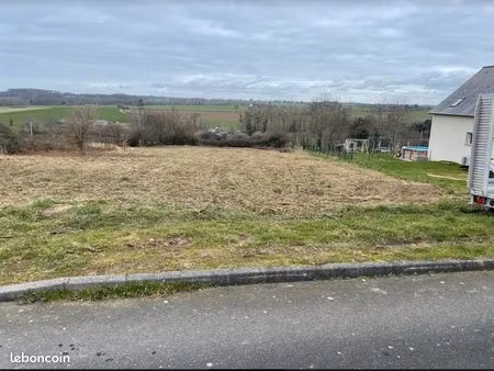 vends terrain constructible 1280m2
