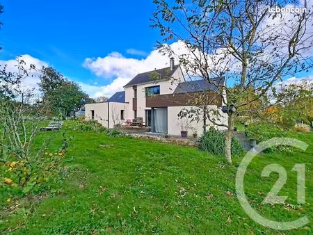 maison 5 pièces 137 m²