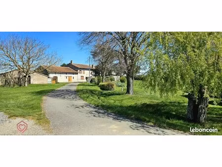 ferme 15 pièces 405 m²