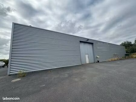 local d'activité 754 m²