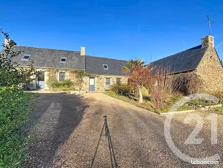 longère 6 pièces 193 m²