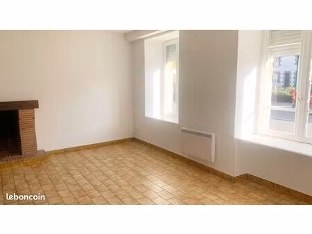 location appartement au rdc de 70m2 renové  2chambres  disponible