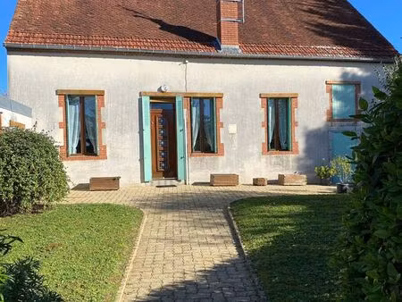 exclusif  bessais le fromental  maison avec garage  jardin arboré et prairie