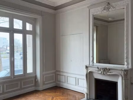 local commercial à montargis