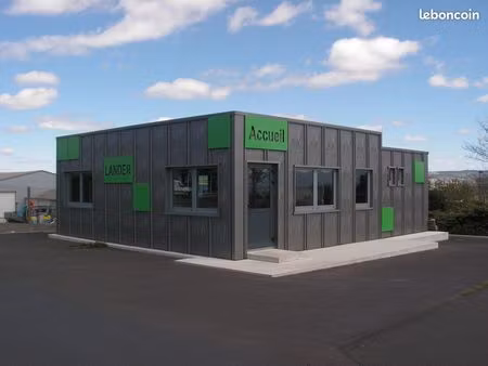 a louer local commercial st flour