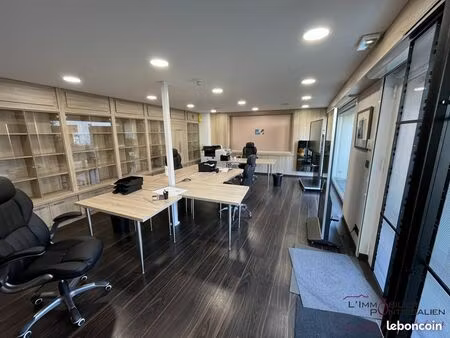 murs commerciaux 57 m² pontarlier