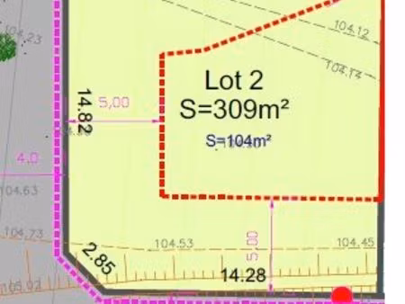 terrain constructible viabilisé au cœur de llupia